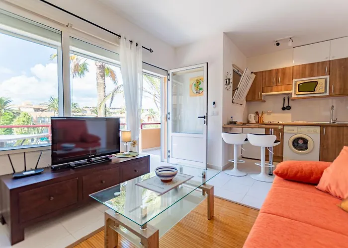 아파트 Sunnyapartment